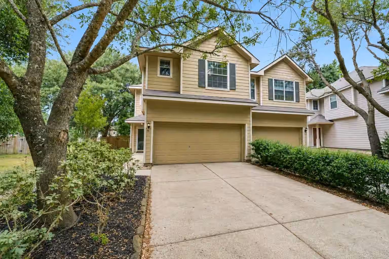 Photo of 75 Summerhaze Circle, The Woodlands, TX 77382