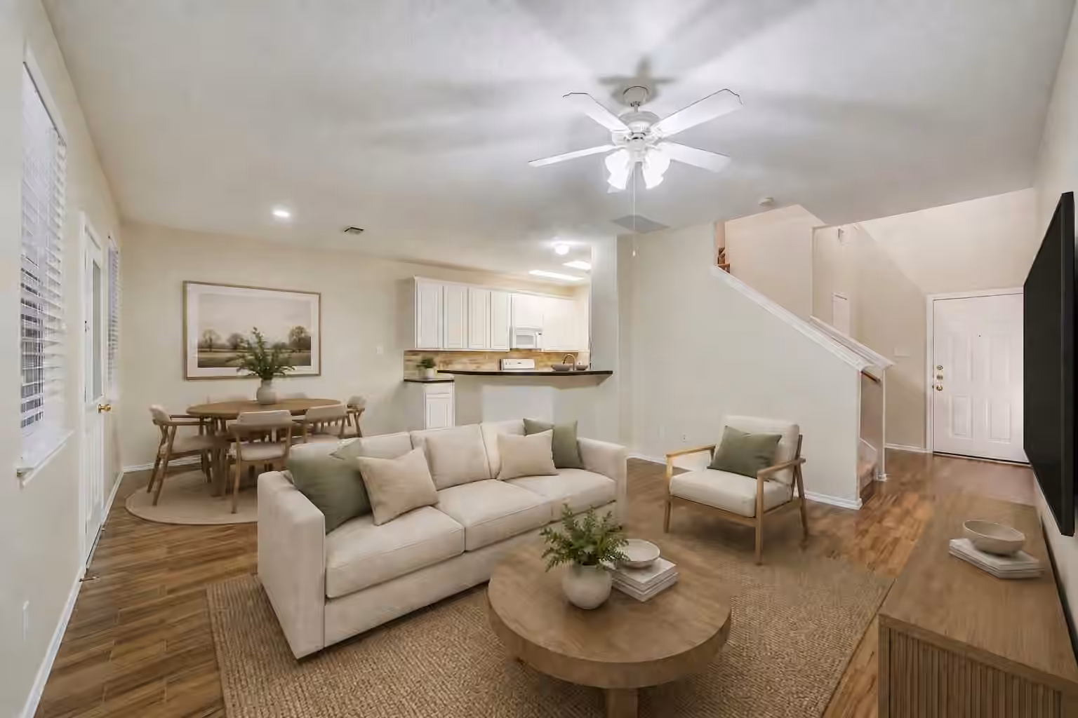 Photo 3 of 75 Summerhaze Circle, The Woodlands, TX
