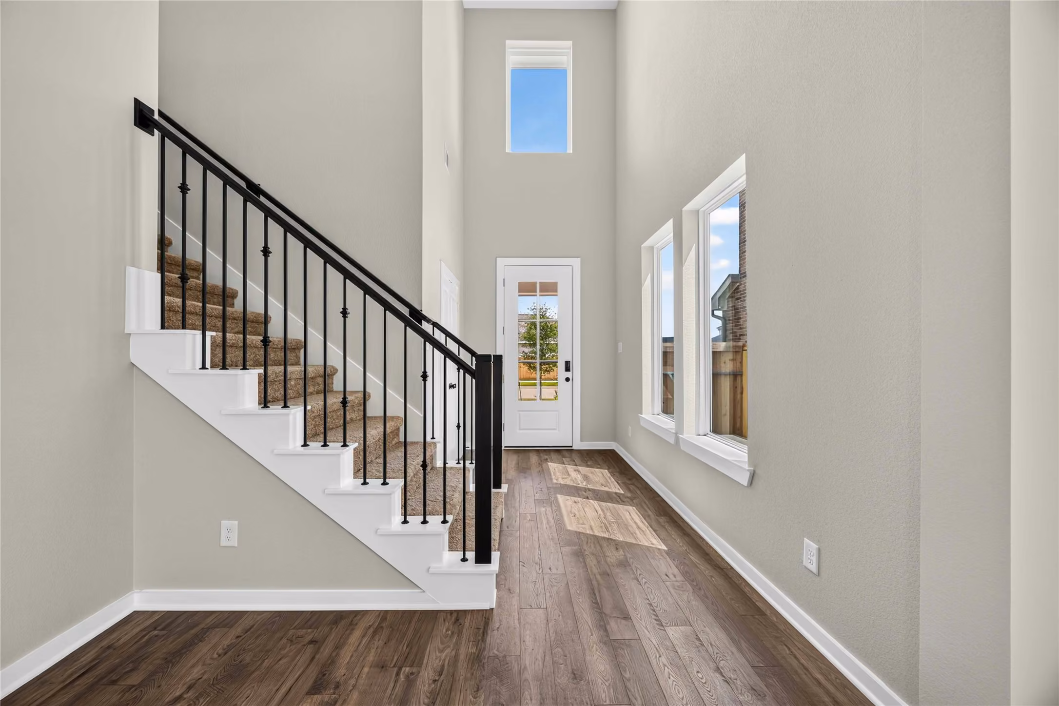 Photo 4 of 352 Palero Path, Brookshire, TX