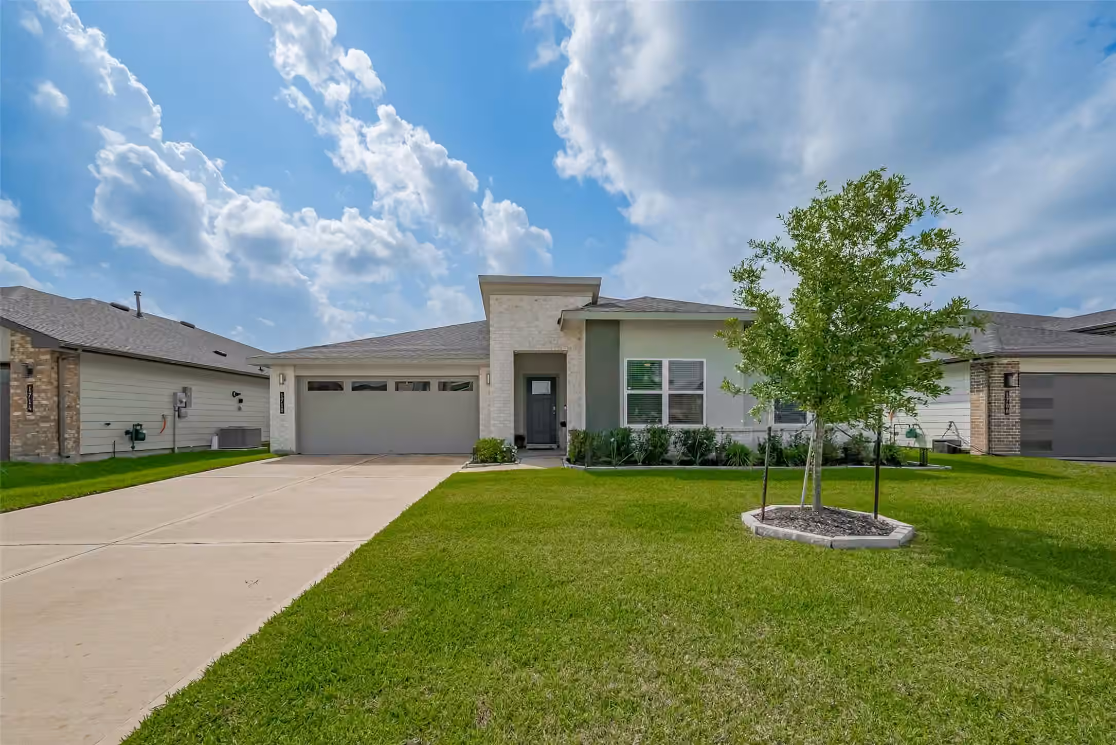 Photo 4 of 1710 Haven Point Drive, Richmond, TX