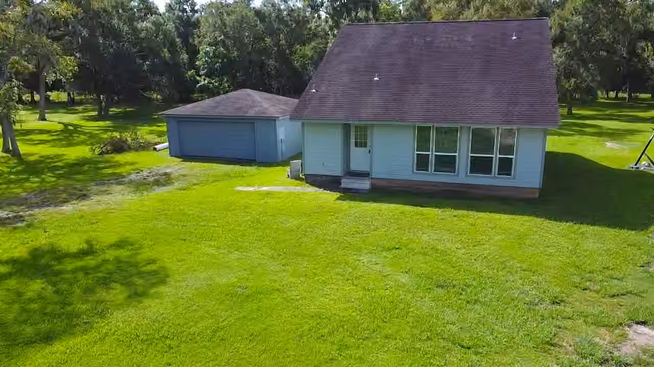 Photo of 3067 County Road 580, West Columbia, TX