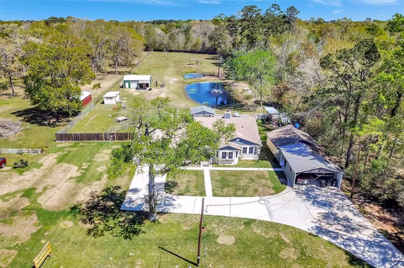 Photo of 24677 Fm 2090 Road, Splendora, TX 77372