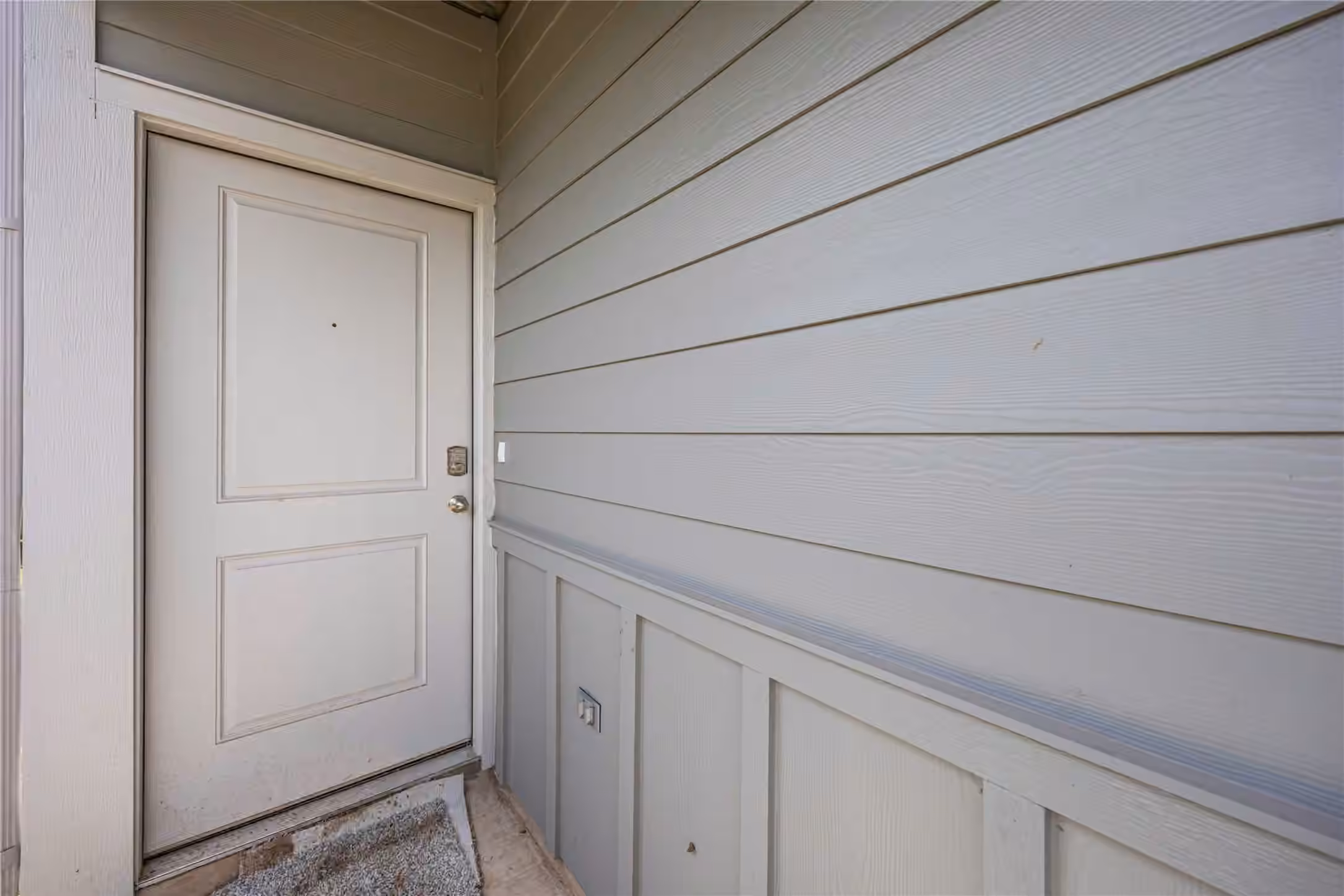Photo 3 of 12930 Ami and Tami Place, Houston, TX