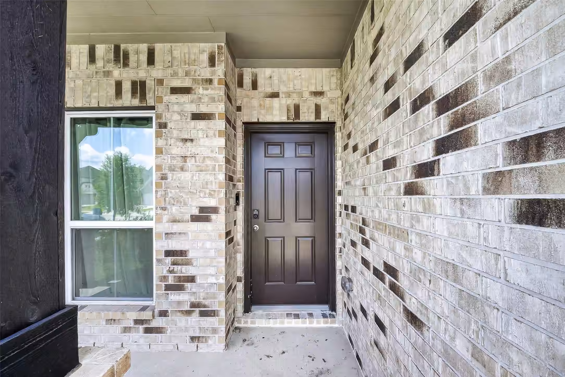 Photo 5 of 15506 S Fall Fern Circle, Houston, TX