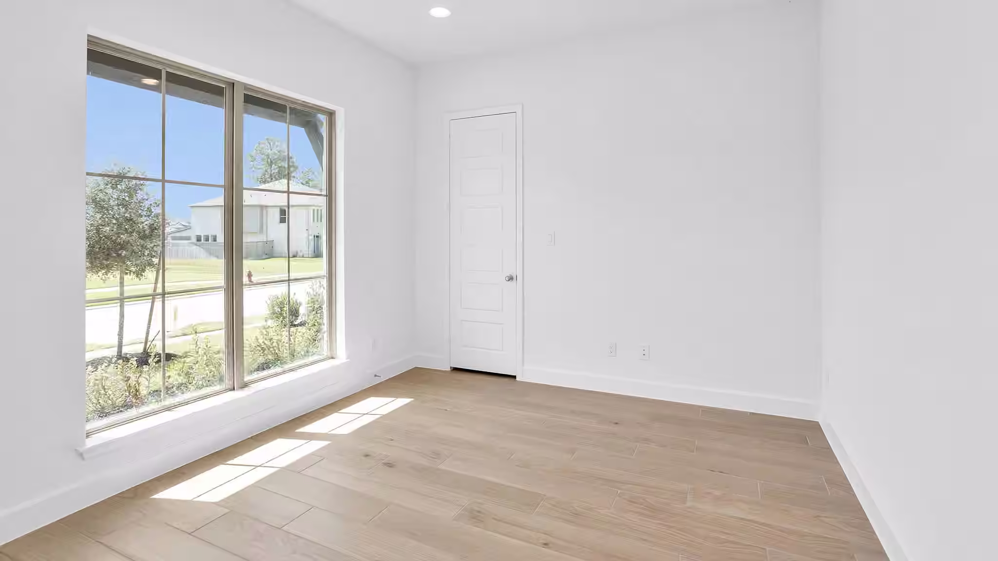 Photo 5 of 1425 Swayze Street, Magnolia, TX