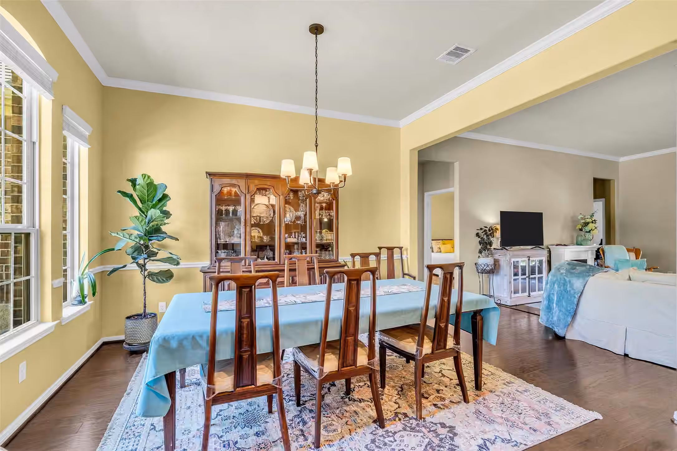 Photo 4 of 6032 Calypso Court, Conroe, TX