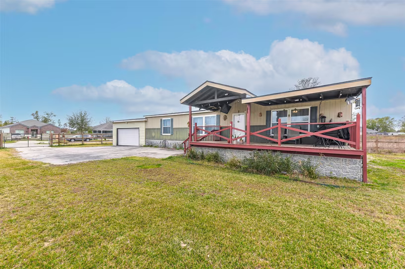 Photo of 116 Road 5240, Cleveland, TX 77327