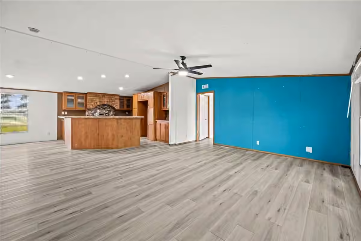 Photo 2 of 204 E Fayette Street, Ellinger, TX