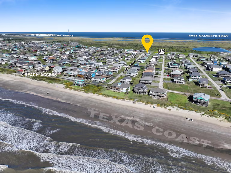 Photo 7 of 974 Surf Road, Crystal Beach, TX
