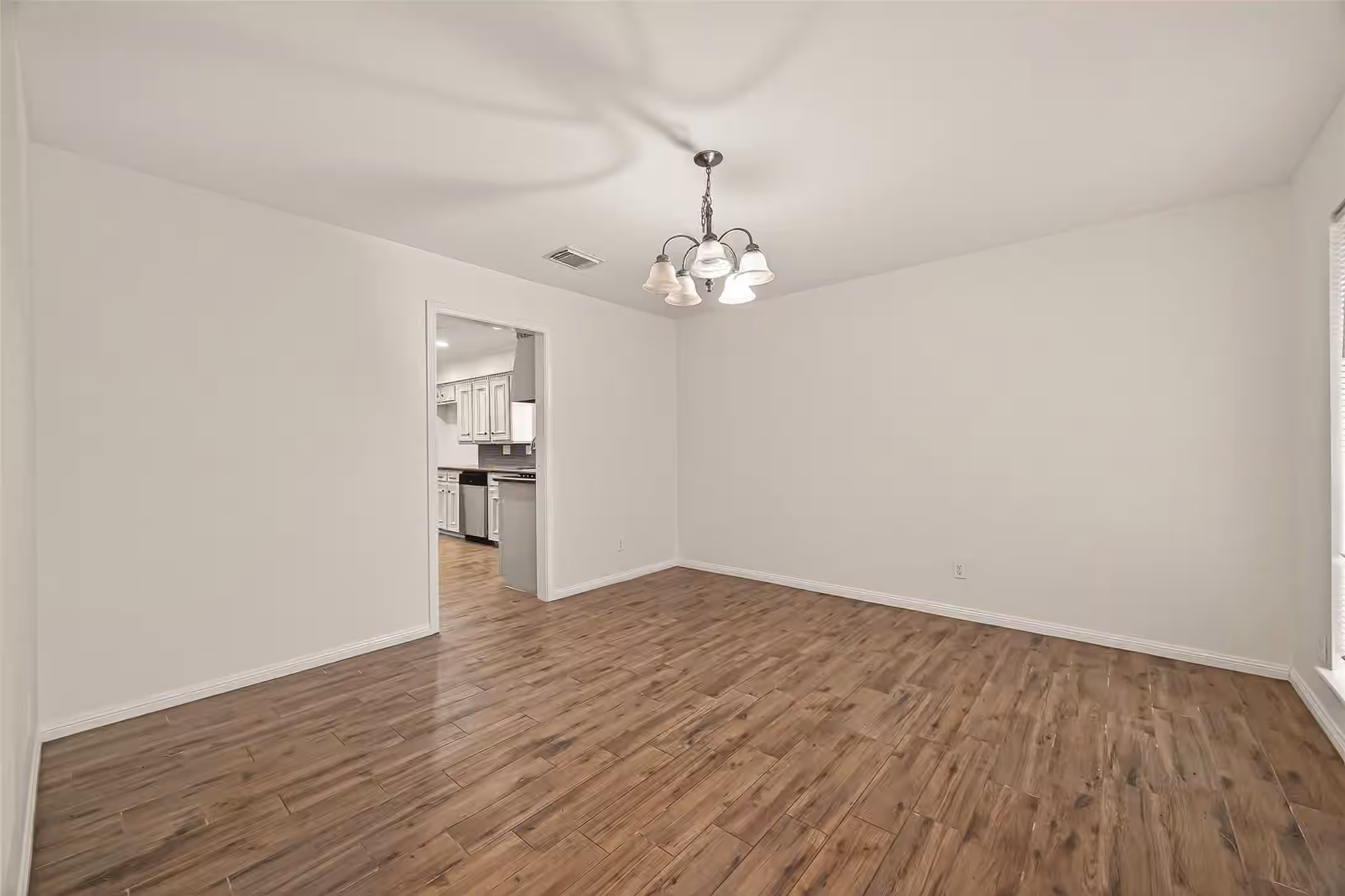Photo 7 of 422 Willow Vista Drive, El Lago, TX