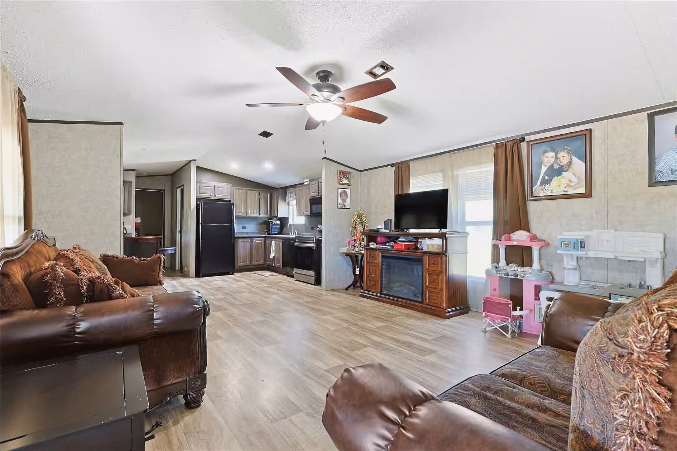 Photo 6 of 1242 County Road 48662, Dayton, TX
