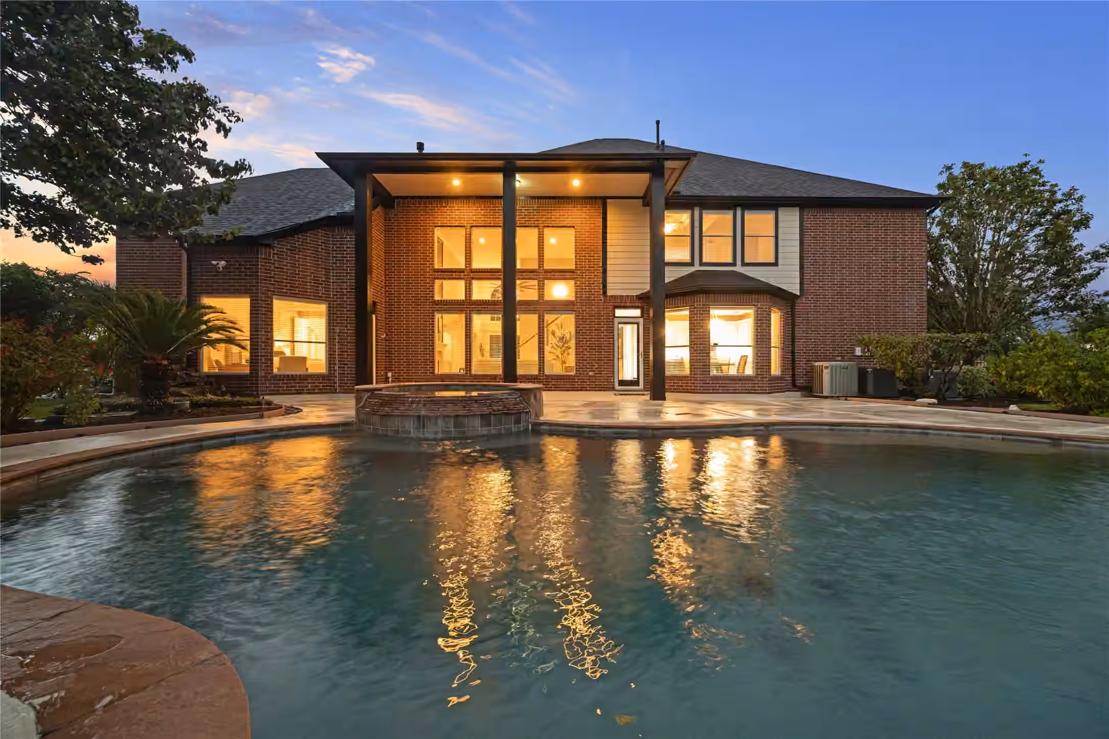 Photo 2 of 8826 Crown Jewel Drive, Richmond, TX