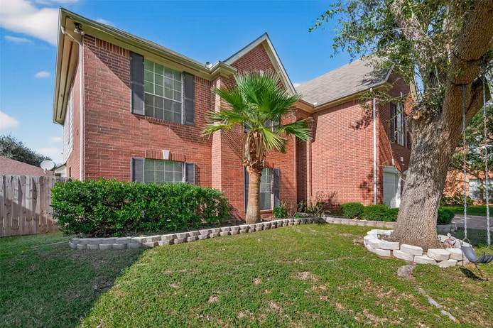 Photo 3 of 16315 April Ridge Drive, Houston, TX