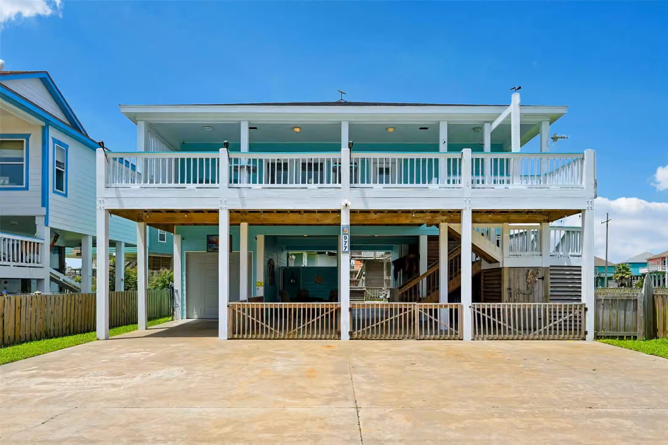 Photo of 977 Bahama Drive, Crystal Beach, TX 77650