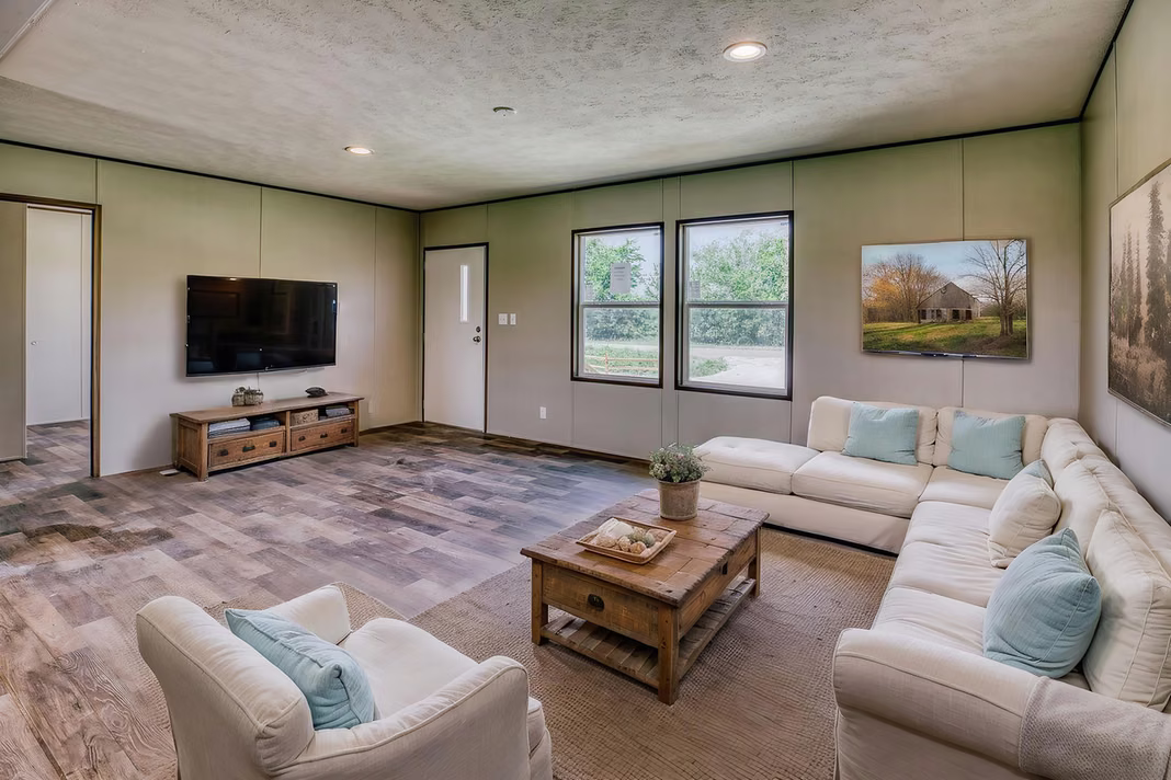 Photo 5 of 11146 Schmidt Road, Waller, TX