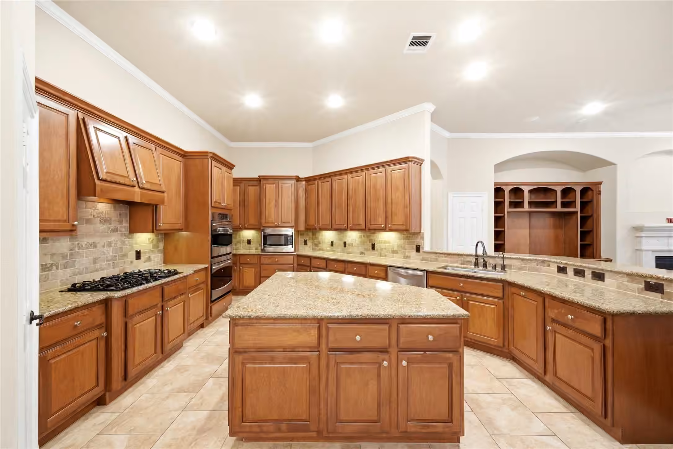 Photo 7 of 6715 W Titan Springs Drive, Spring, TX
