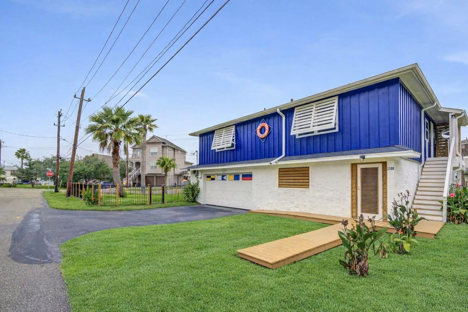 Photo 5 of 2108 Knollwood Street, Kemah, TX