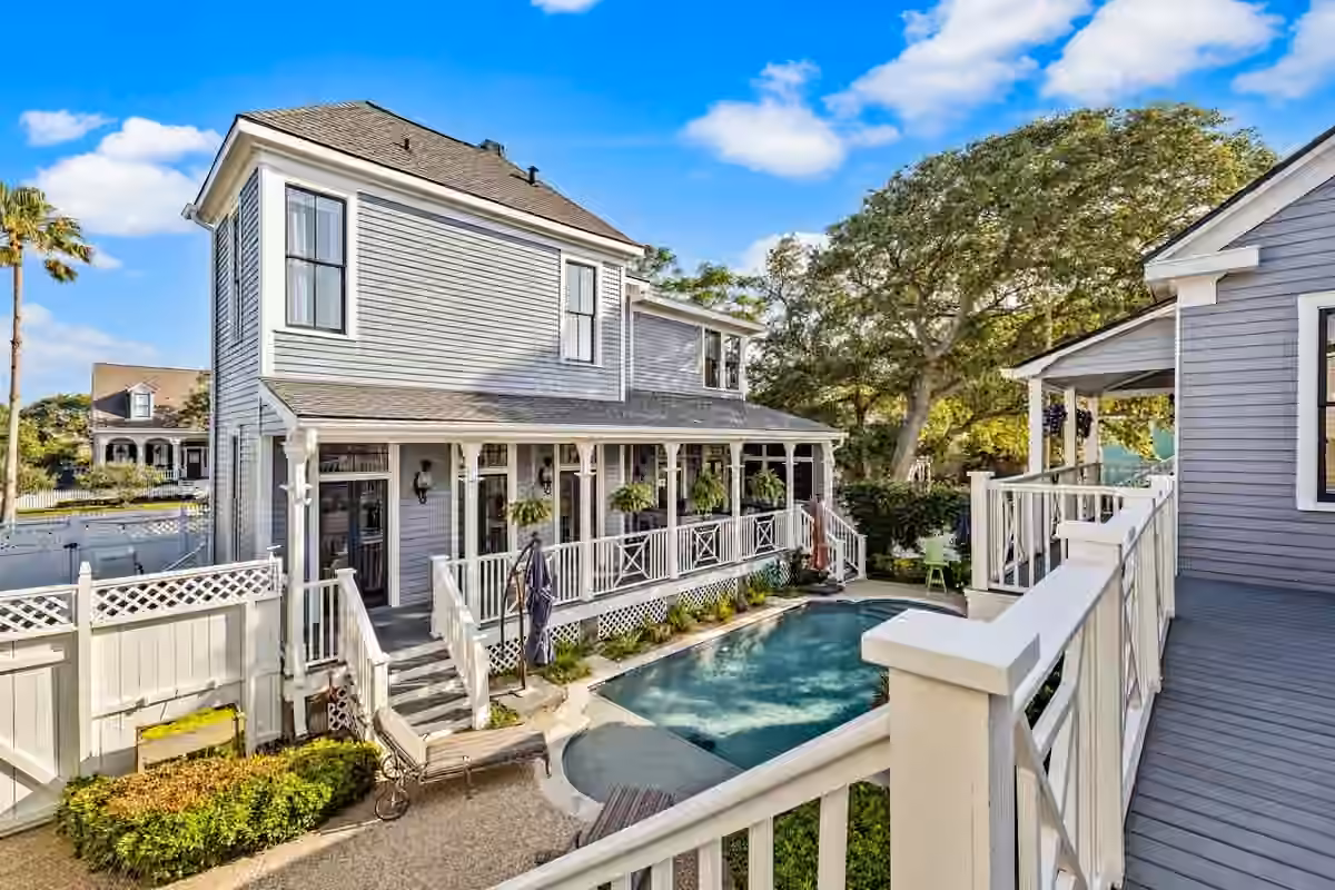Photo 7 of 1728 Avenue M, Galveston, TX