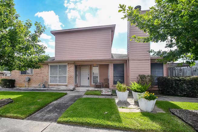 Photo of 8323 E Ridge Drive, Houston, TX