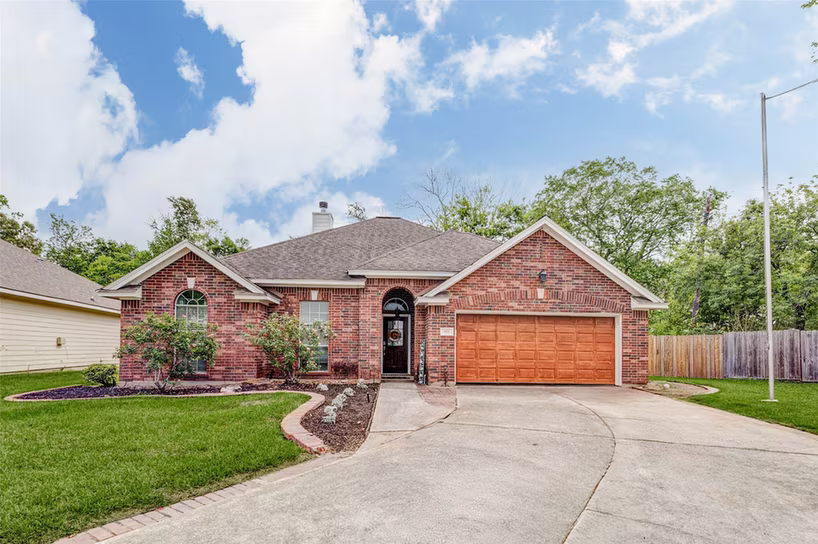 Photo 2 of 302 Dock Court, Crosby, TX