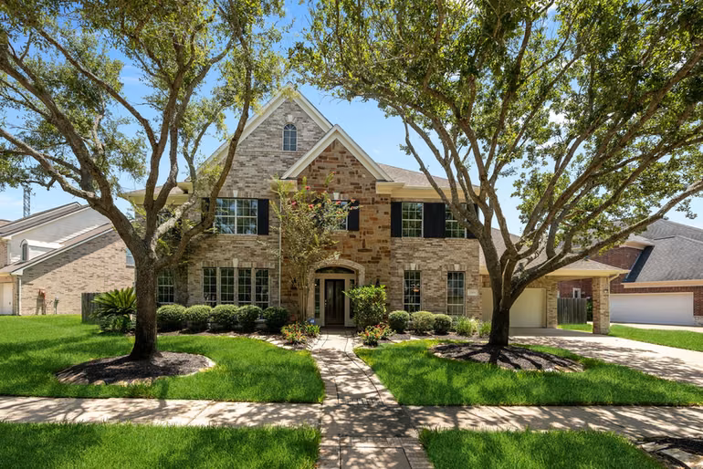 Photo of 2903 Lacewood Court, Pearland, TX