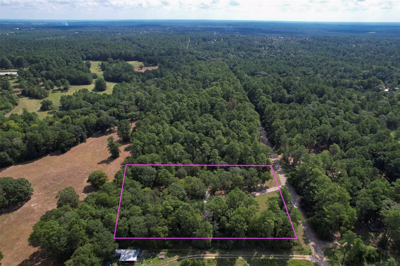 Photo of 4887 Long Shadows Road, Navasota, TX 77868