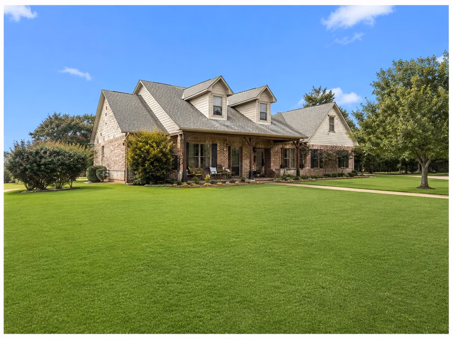 Photo 2 of 16901 Steinhagen Road, Cypress, TX