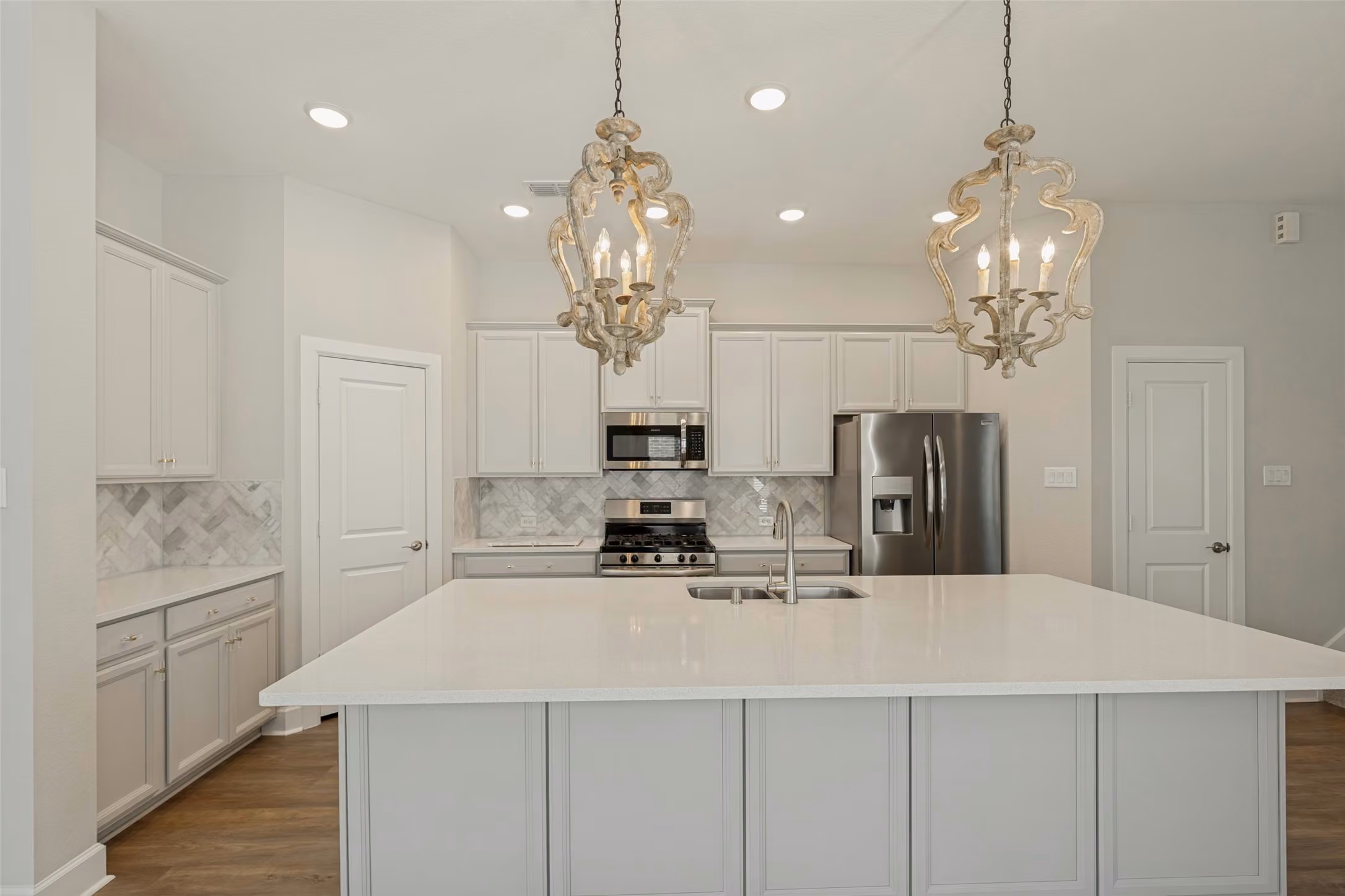 Photo 7 of 2135 Creekside Breeze Drive, Missouri City, TX