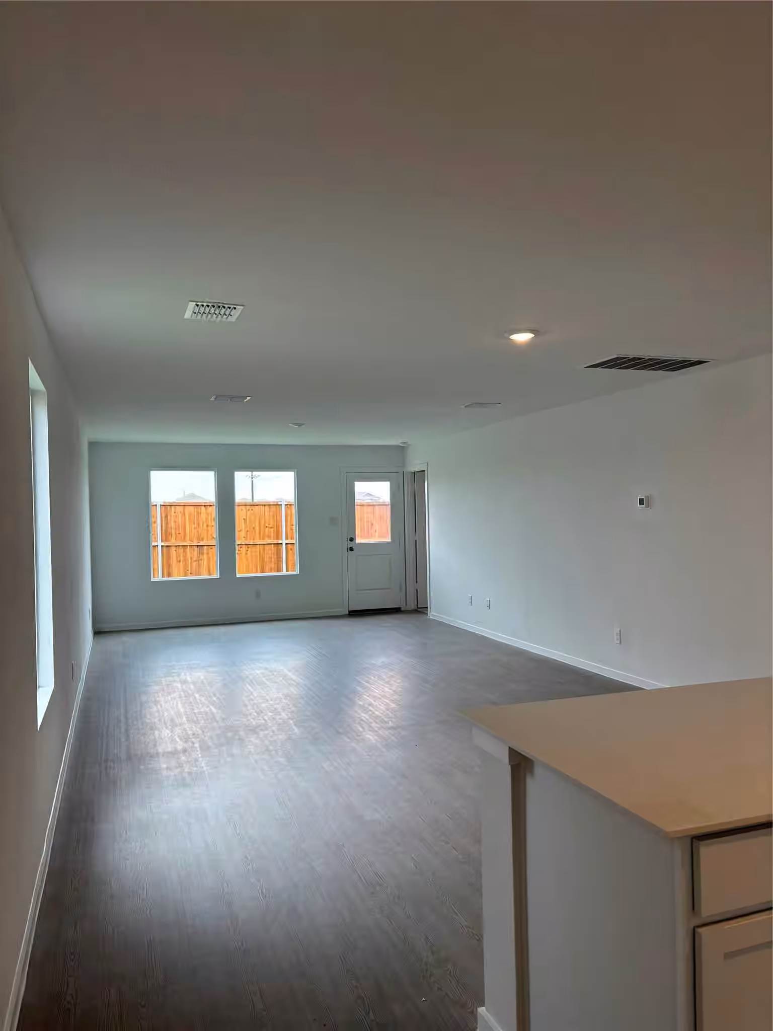 Photo 4 of 6327 Pelly Place, Baytown, TX