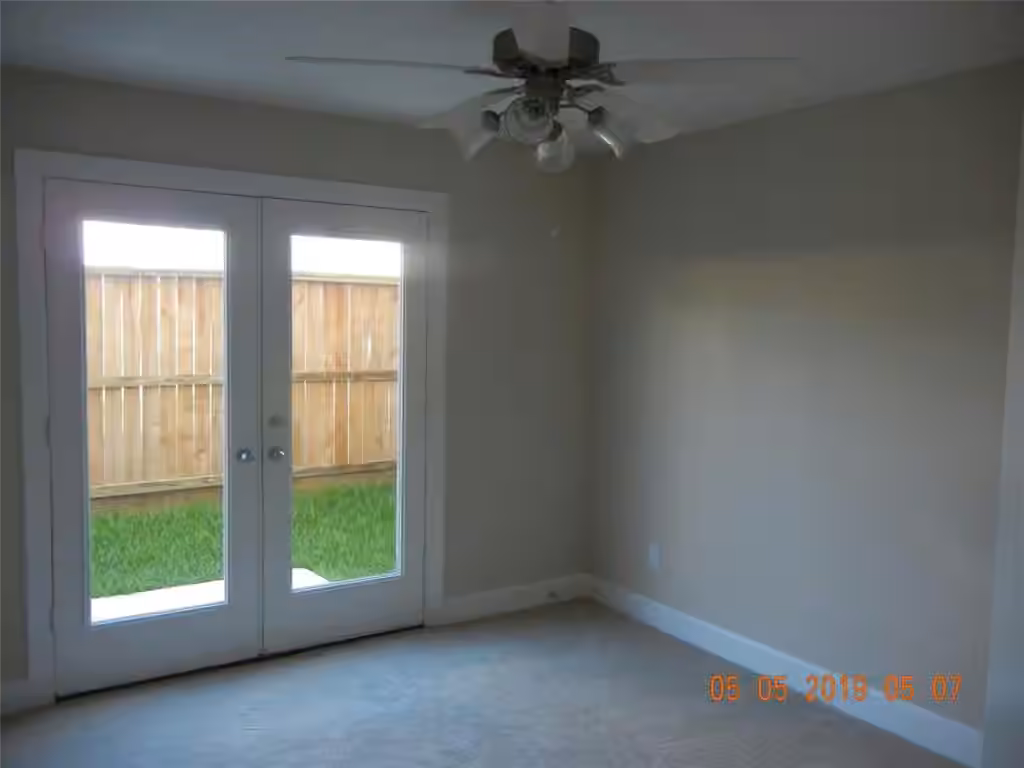 Photo 4 of 8727 Bryam, Houston, TX