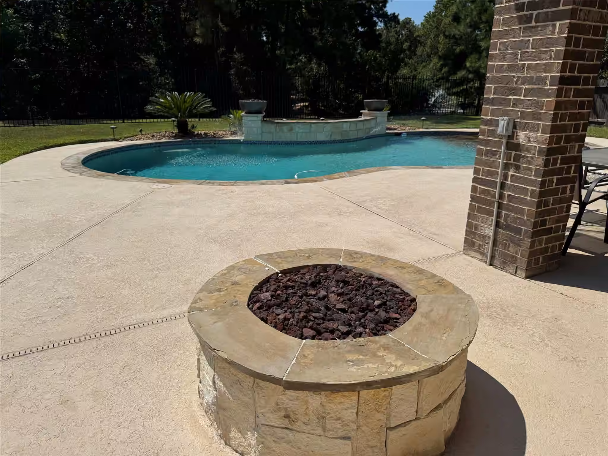 Photo 7 of 3712 Pine Village ct Court, Spring, TX