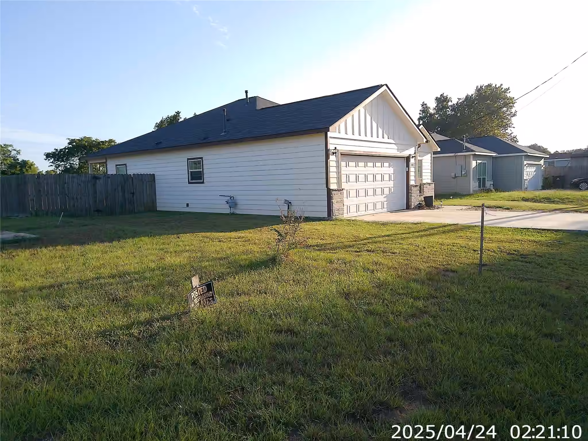Photo 2 of 1027 Wallace Street, Columbus, TX