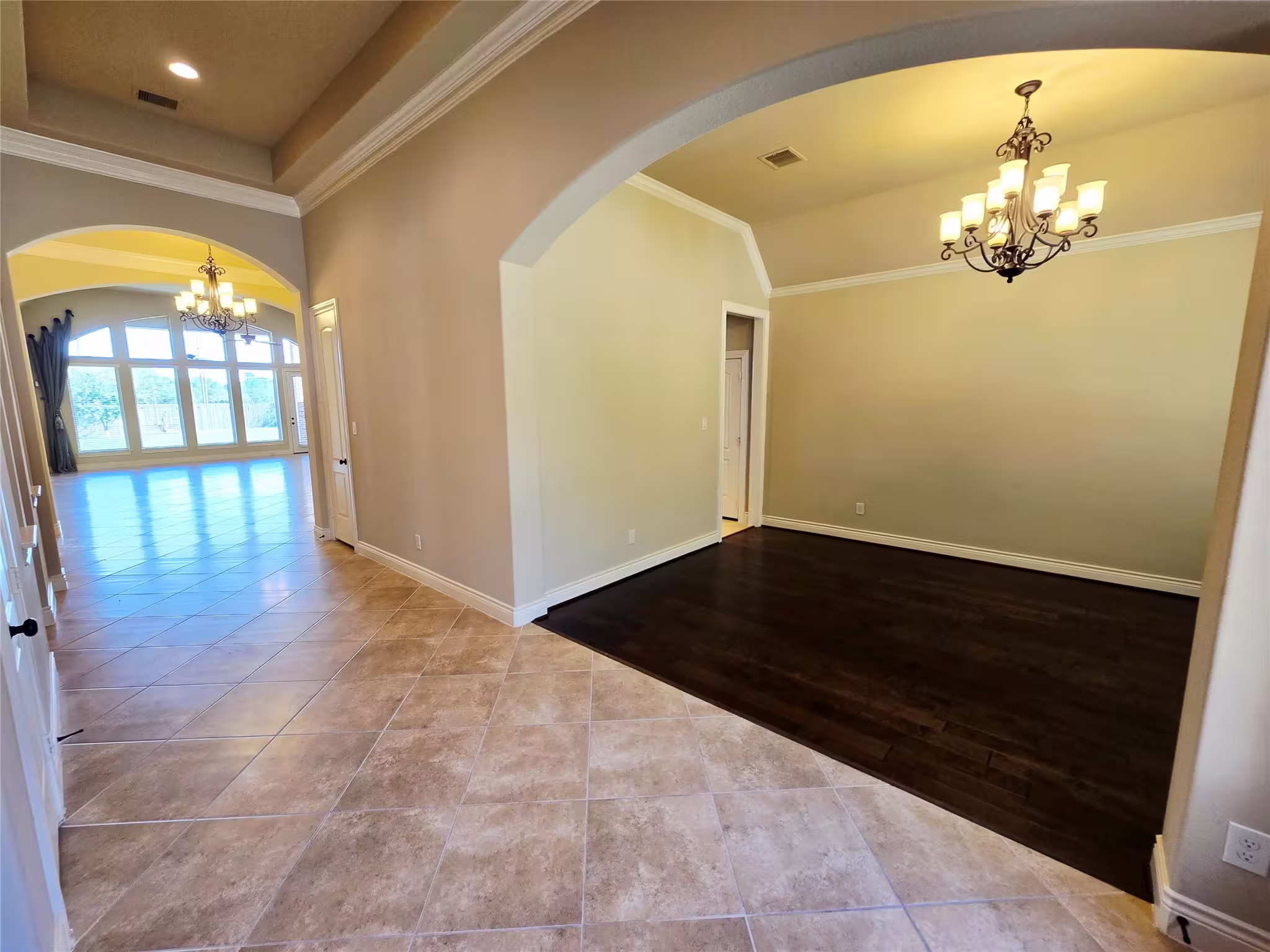 Photo 4 of 4311 Piper Shadow Lane, Katy, TX