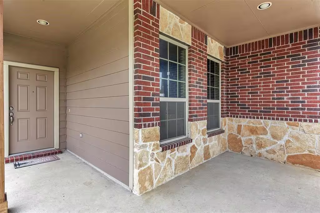 Photo 2 of 9505 E Woodmark, Conroe, TX