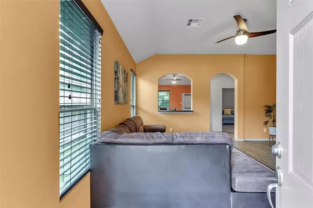 Photo 3 of 9505 E Woodmark, Conroe, TX