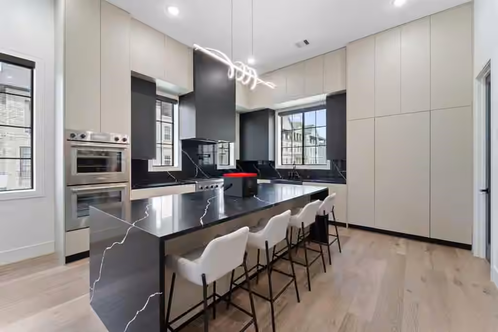 Photo of 948 Blackshire Lane, Houston, TX 77055