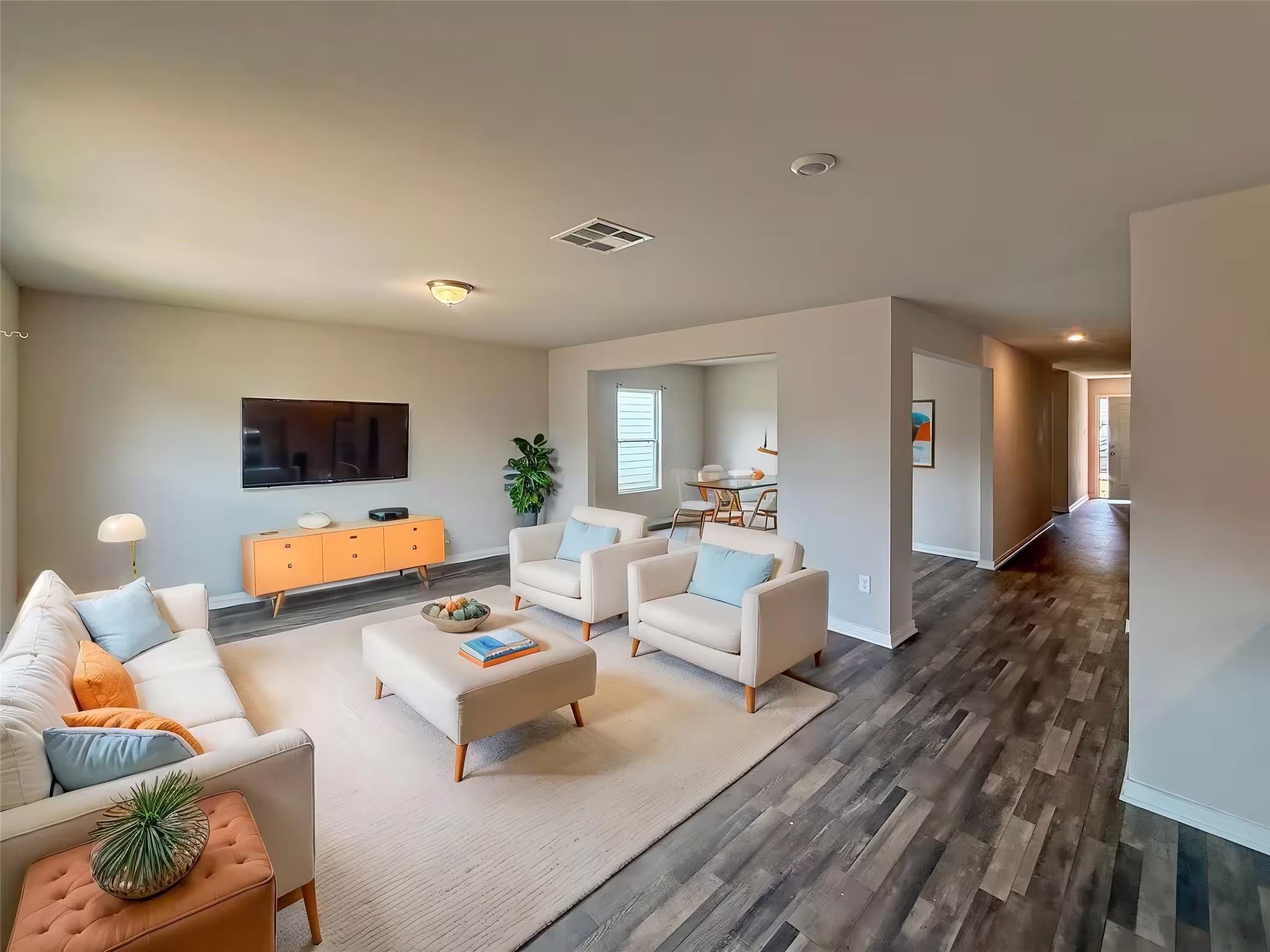 Photo 2 of 10123 Cerritos Drive, Conroe, TX