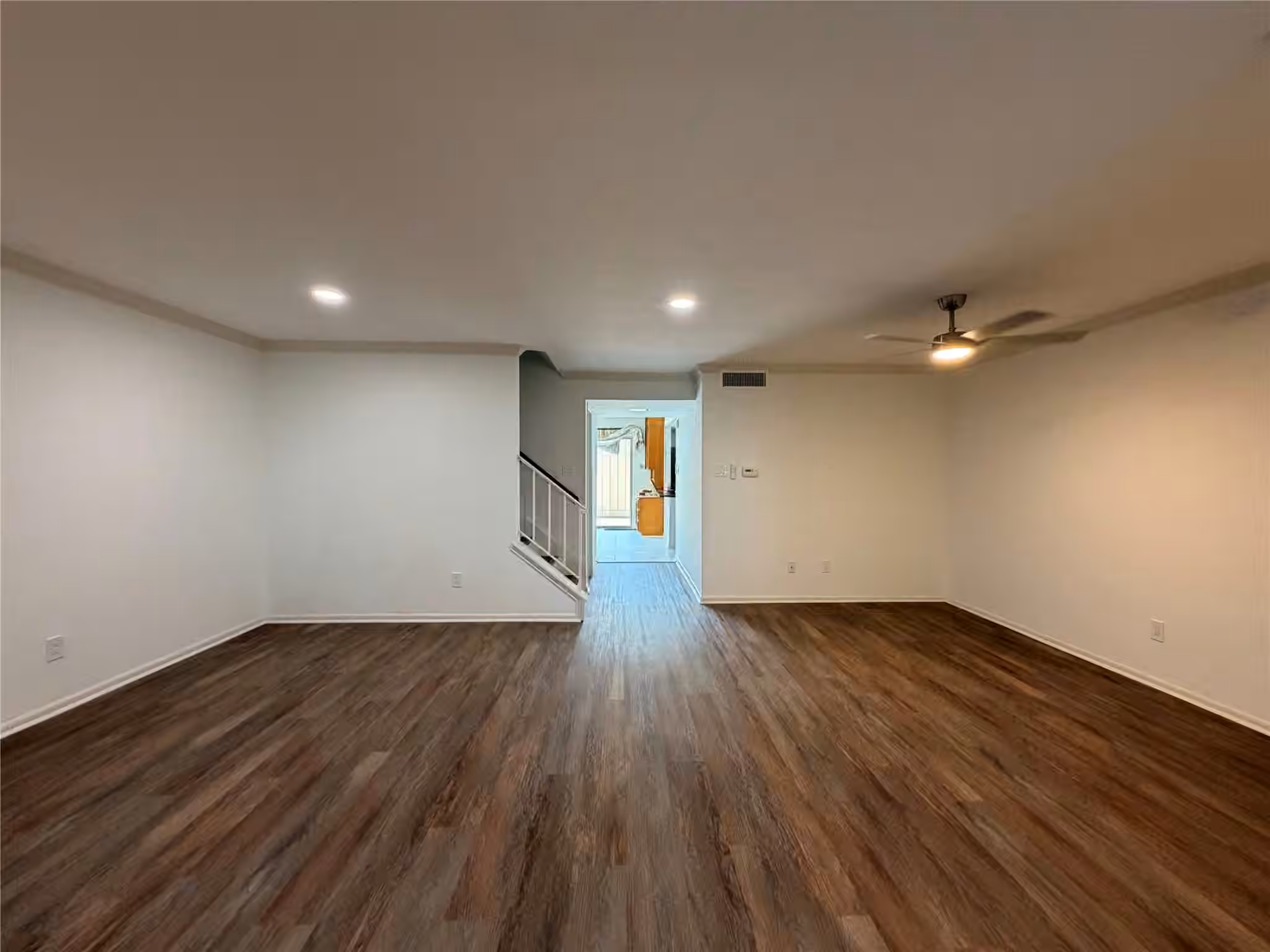 Photo 4 of 5803 Valley Forge Drive 95, Houston, TX