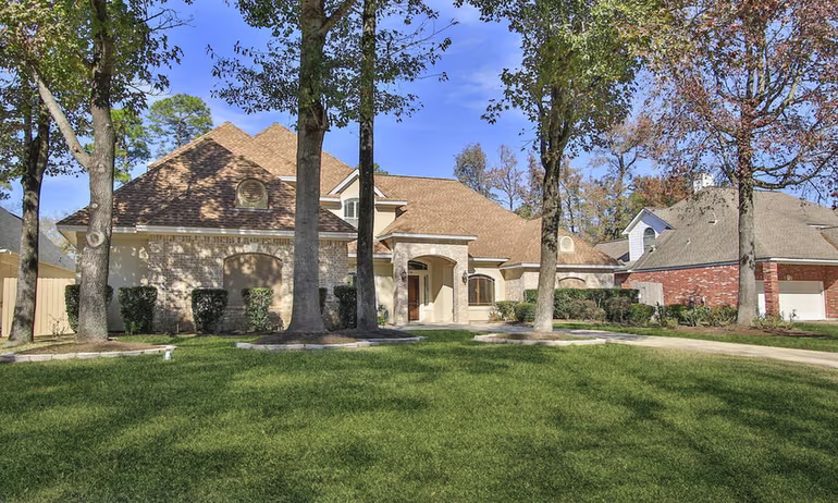 Photo 2 of 6114 Windrose Hollow Lane, Spring, TX