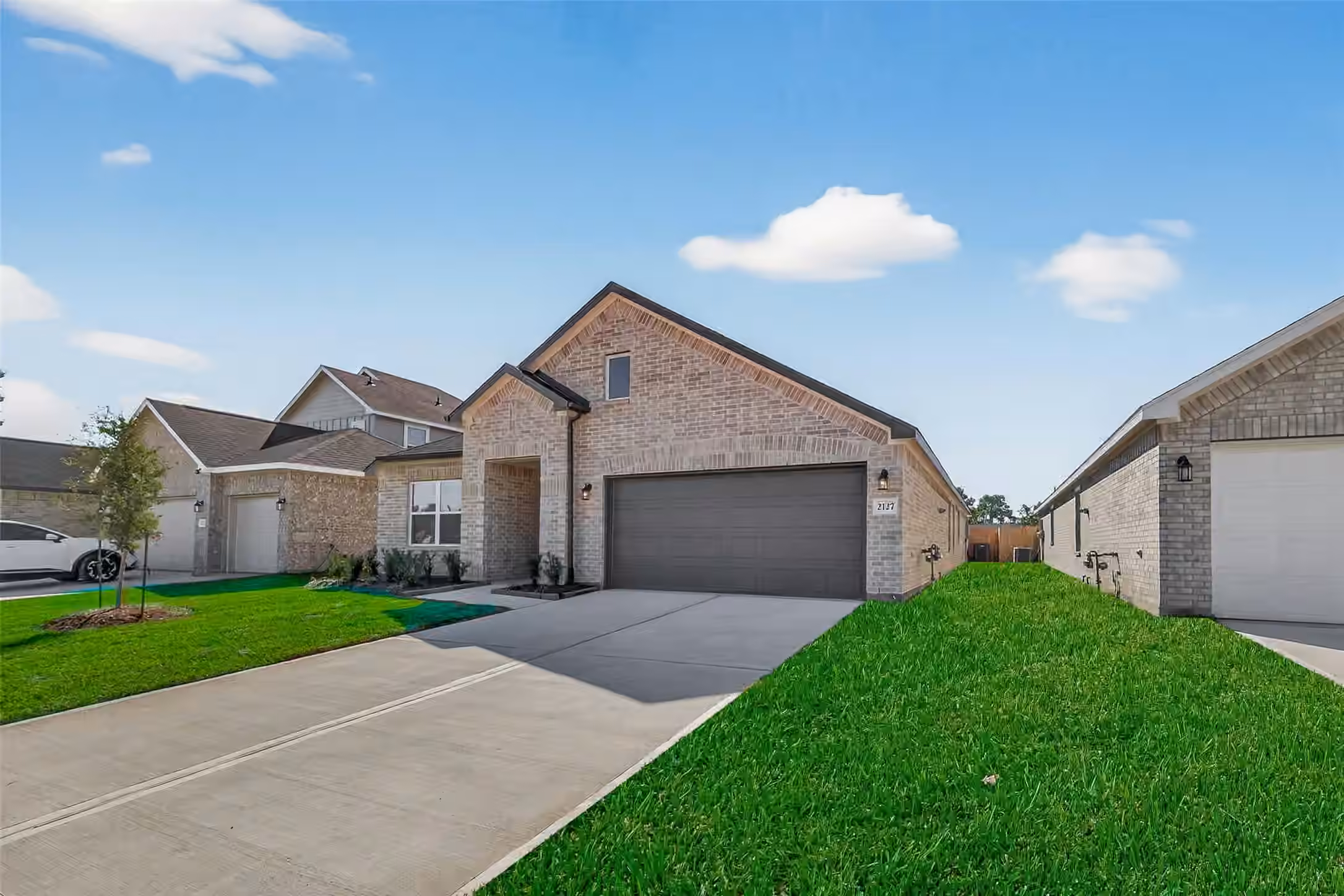 Photo 4 of 27326 Leeward Jetty Drive, Katy, TX
