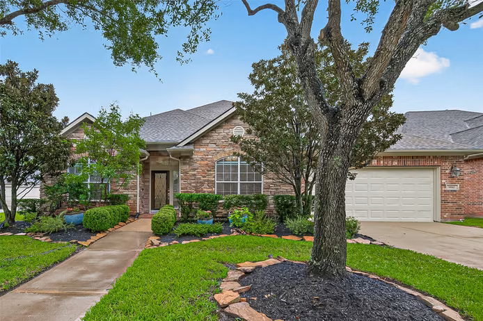 Photo 4 of 9810 Aubrey Hills Lane, Katy, TX