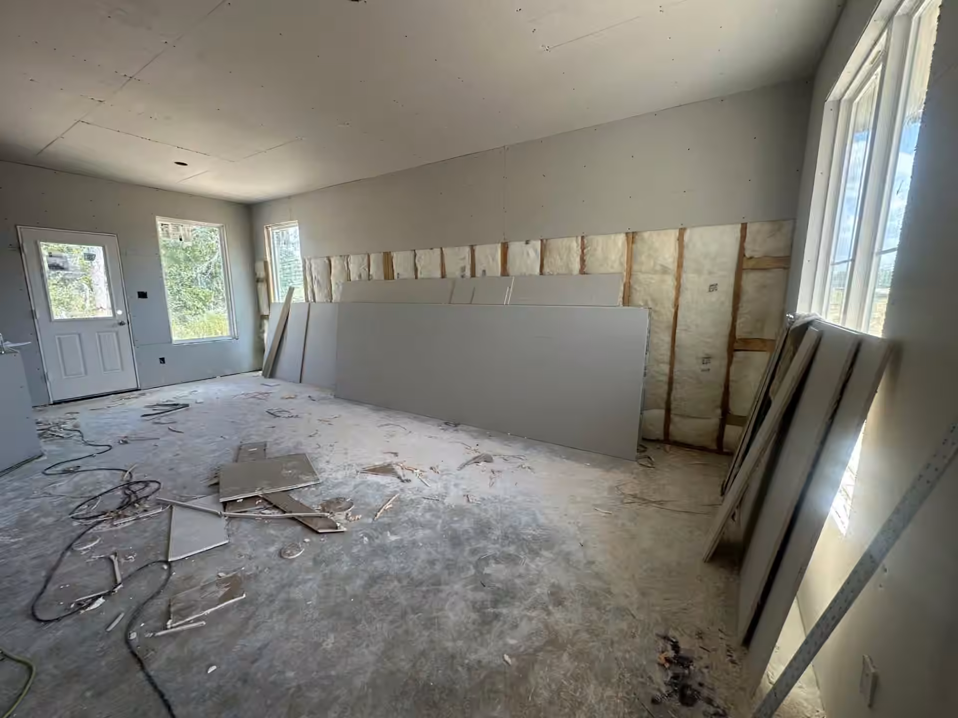 Photo 4 of 405 Rockbridge Drive, Huntsville, TX