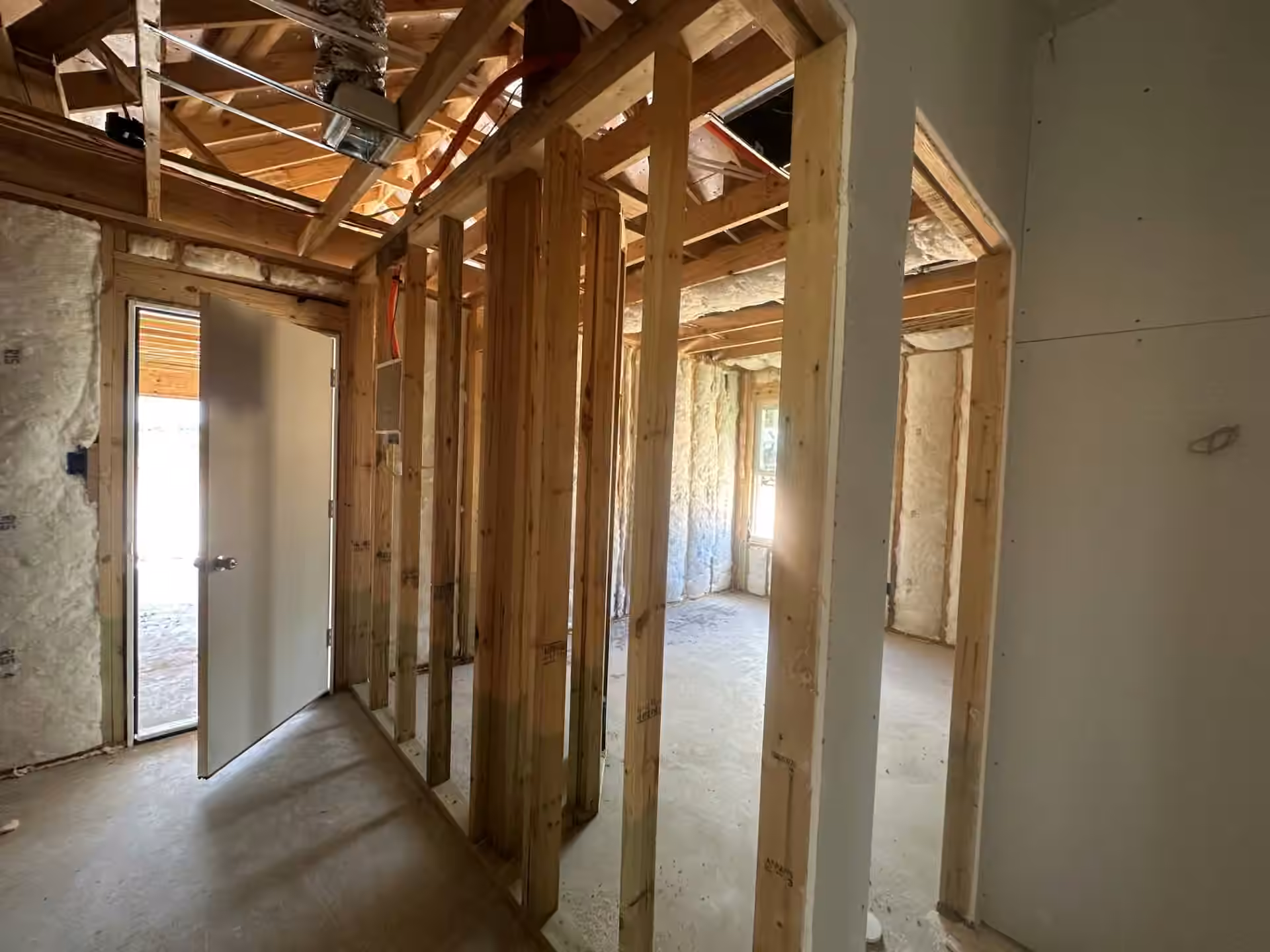 Photo 7 of 405 Rockbridge Drive, Huntsville, TX
