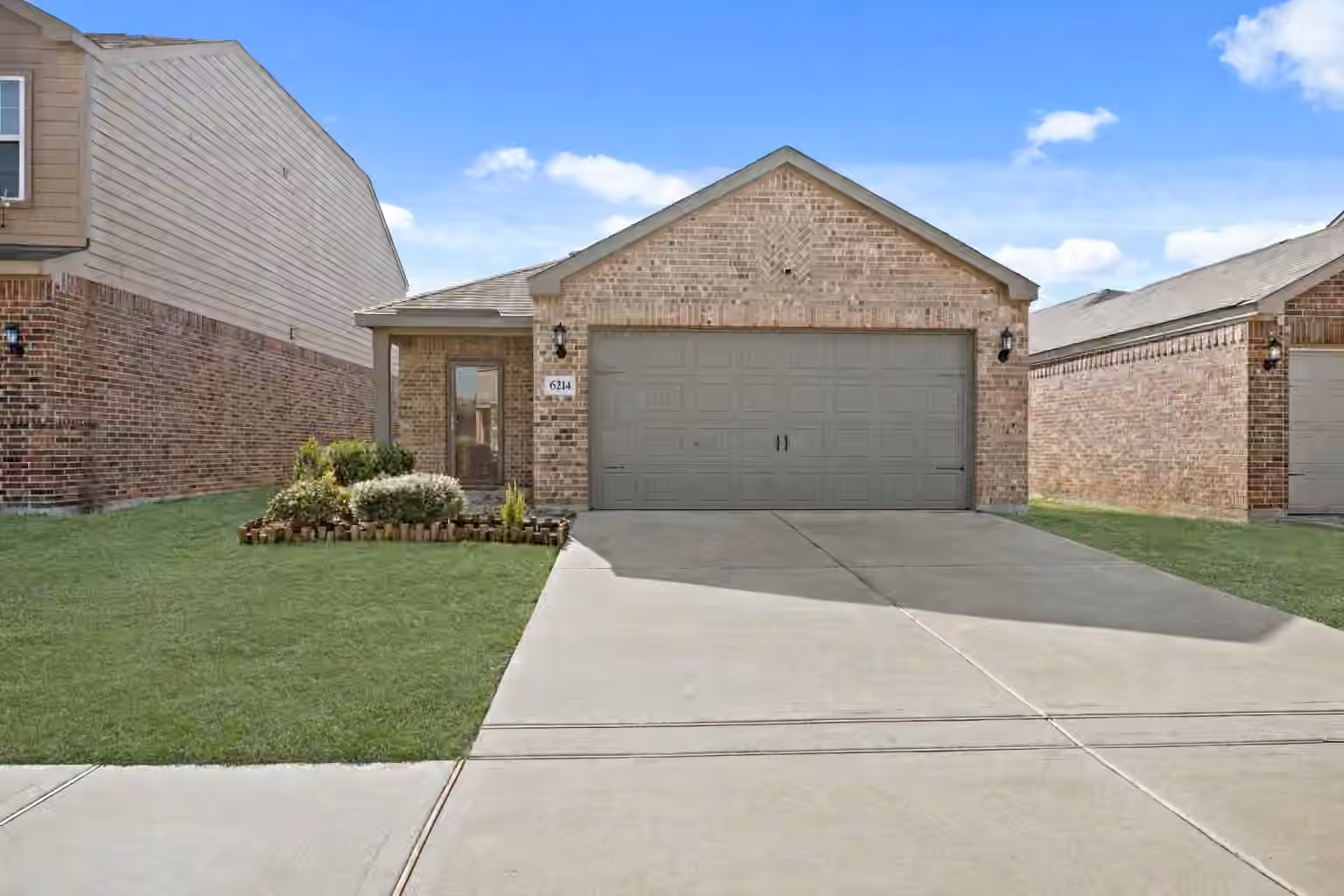 Photo 2 of 6214 El Topacio Dr, Houston, TX