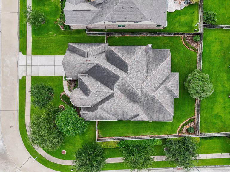 Photo 4 of 13515 Ambler Springs Drive, Tomball, TX