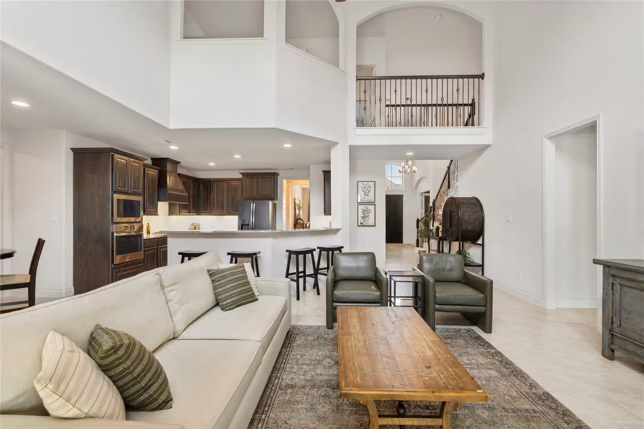Photo 7 of 19719 Raccoon Hollow Way, Cypress, TX