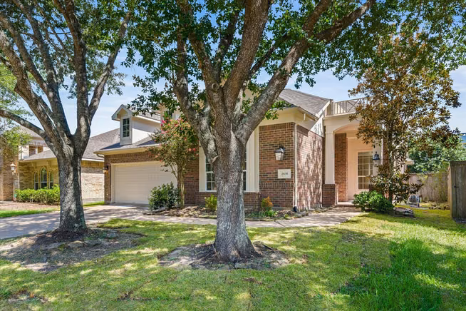 Photo 3 of 2635 Katie Harbor Drive, Manvel, TX