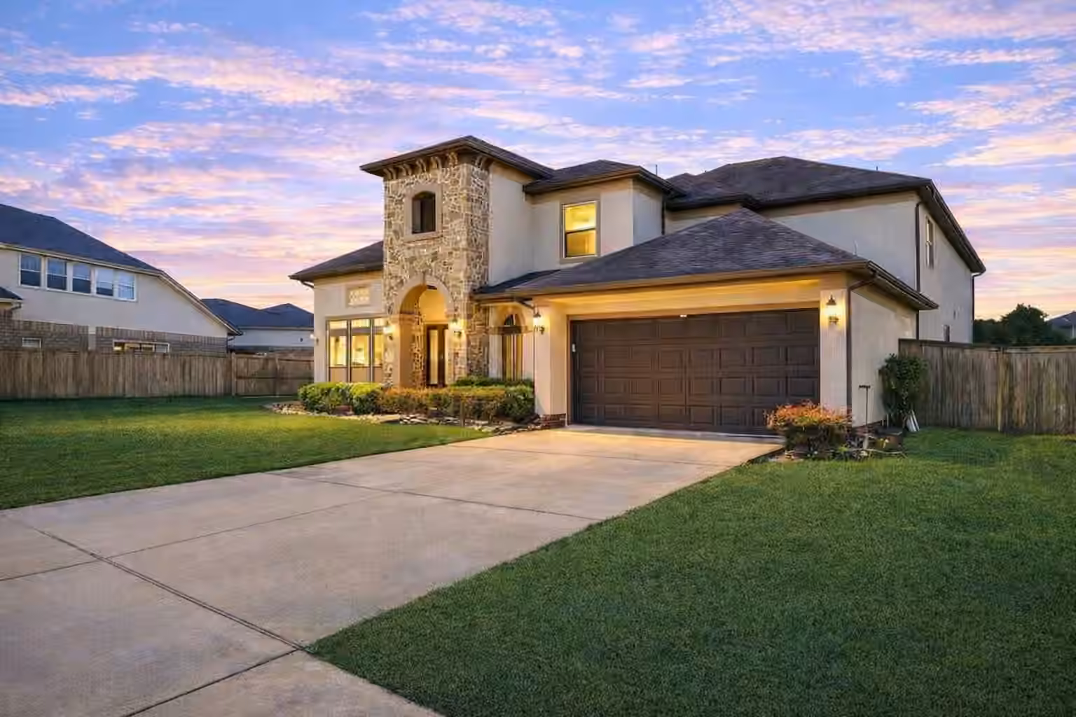 Photo 2 of 6015 Turner Shadow Lane, Sugar Land, TX