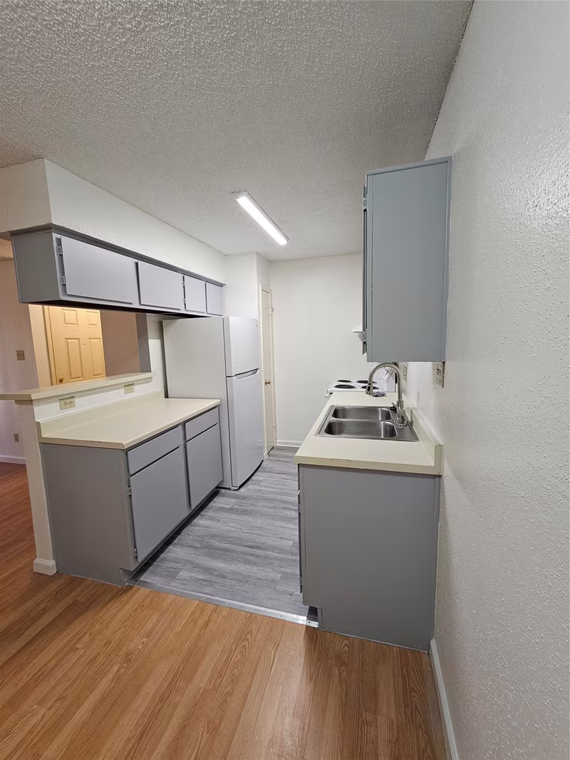 Photo 4 of 2750 Holly Hall Street 712, Houston, TX