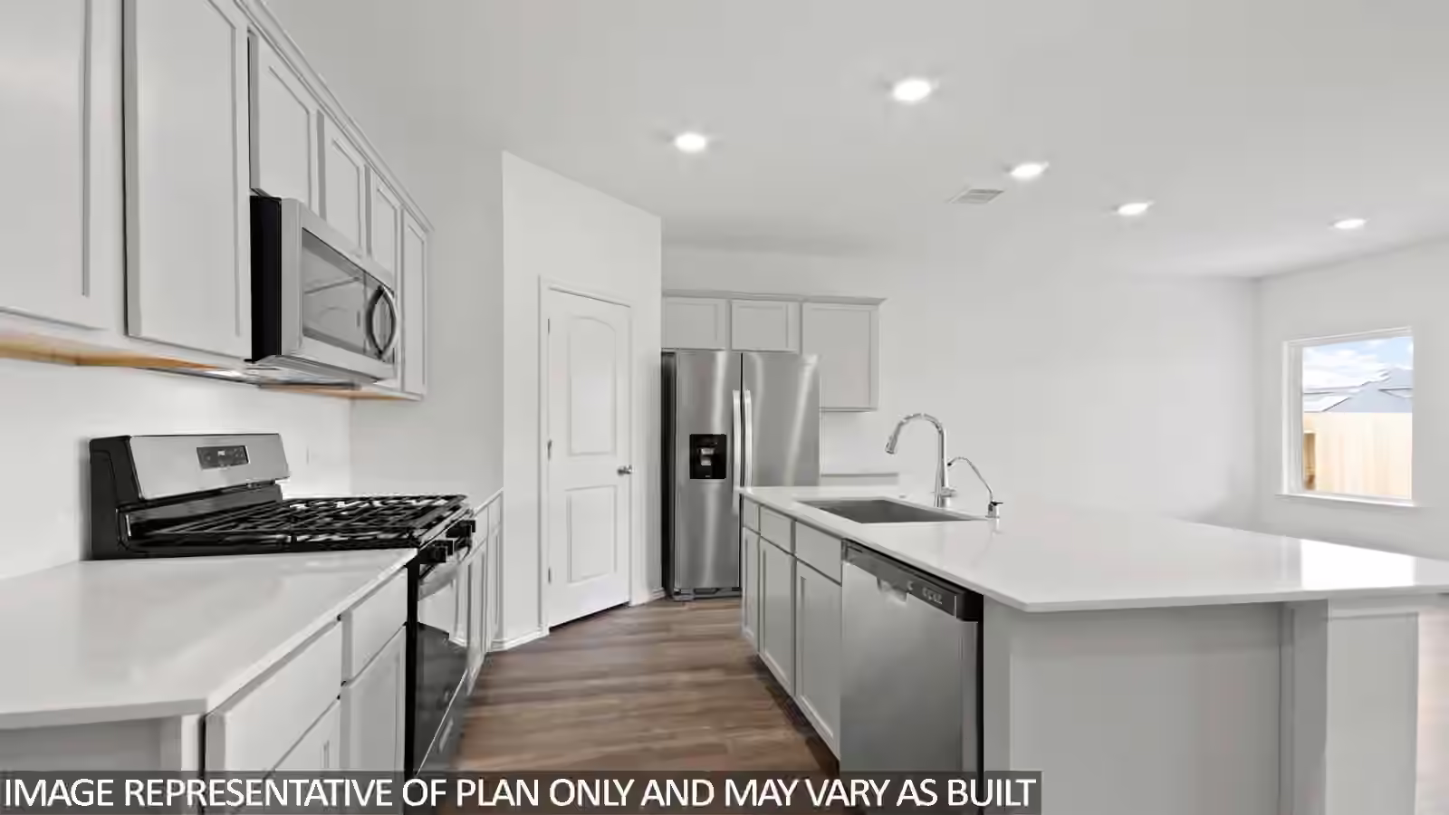 Photo 4 of 3024 Helios Haven Drive, Brookshire, TX